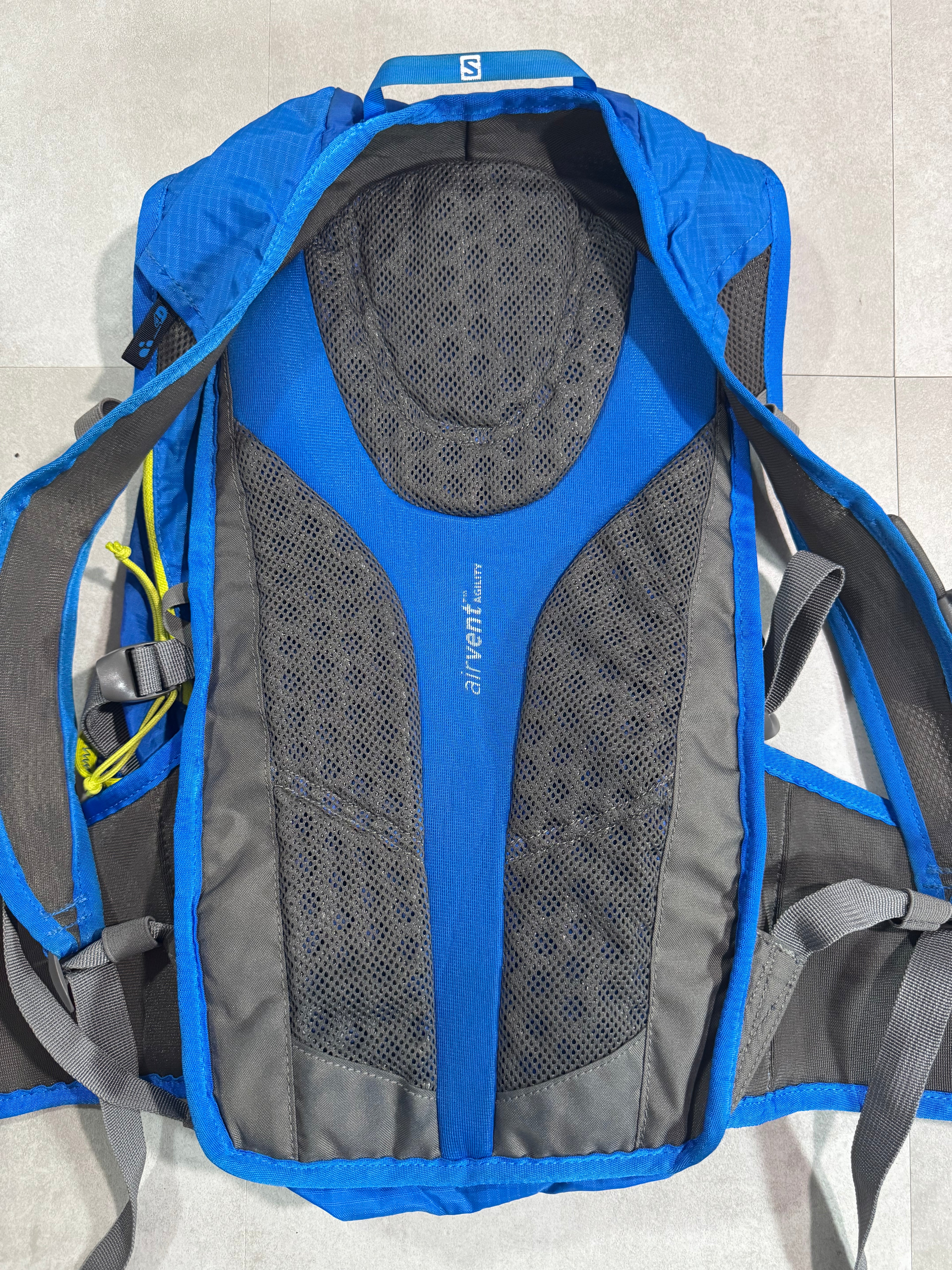 Sac à dos Salomon Trail 20L Airvent Agility® – Randonnée / Trail – Léger et respirant