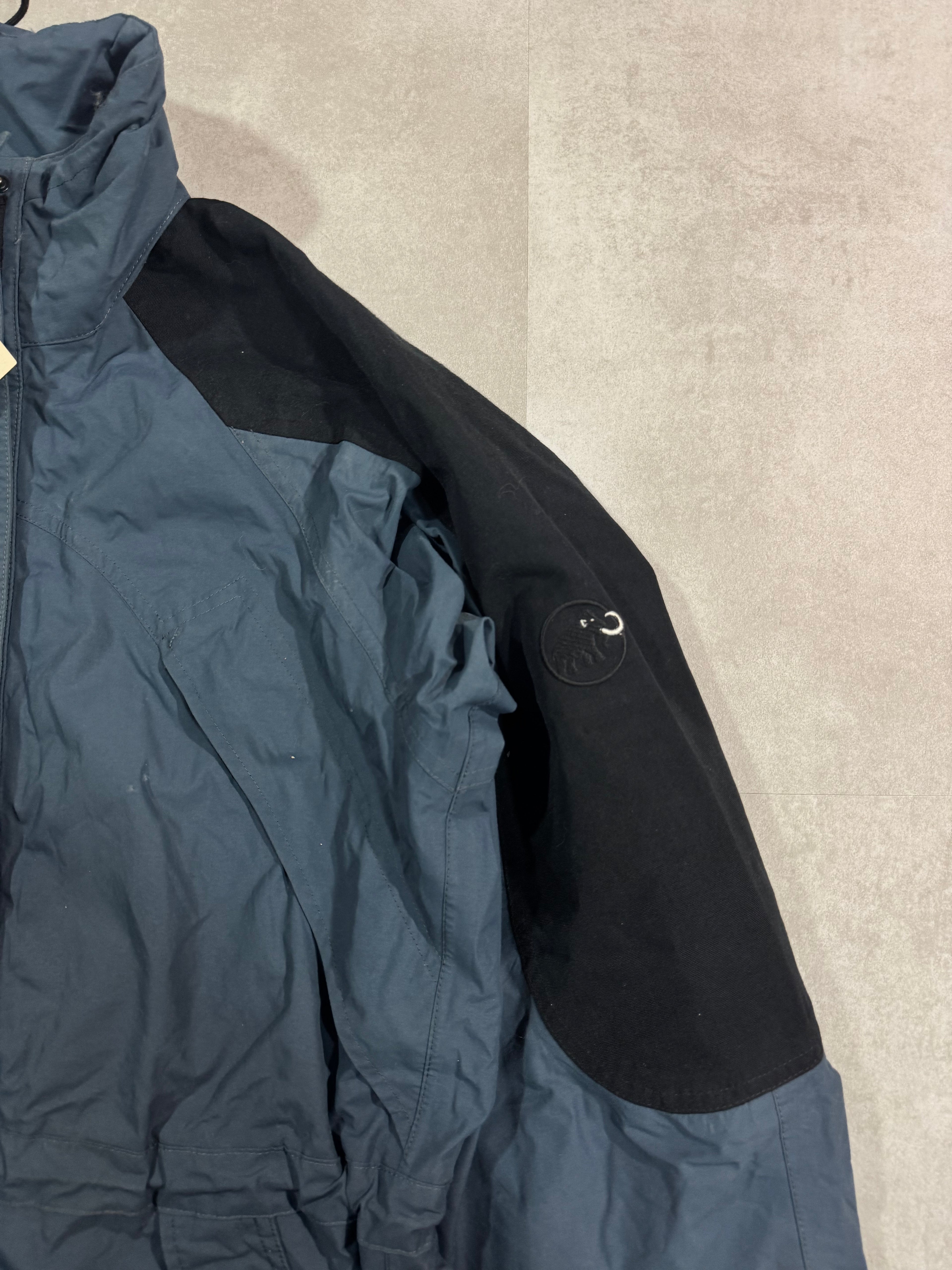 Hardshell 3L Mammut GoreTex
YKK Vislon - Taille S