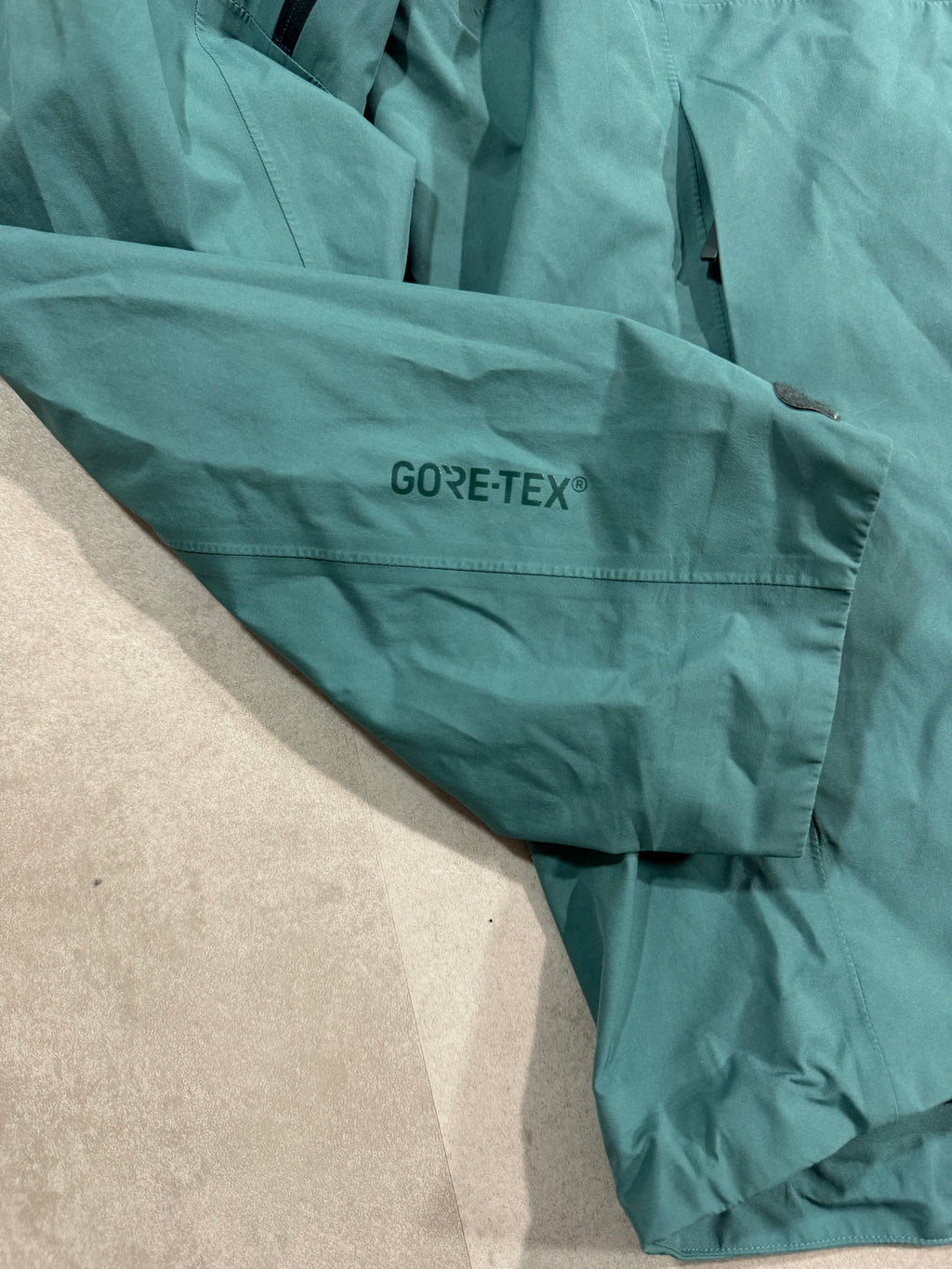 Hardshell BlackDiamond 3L Gore-Tex Liquid Point Shell Ykk Dwr - Taille L