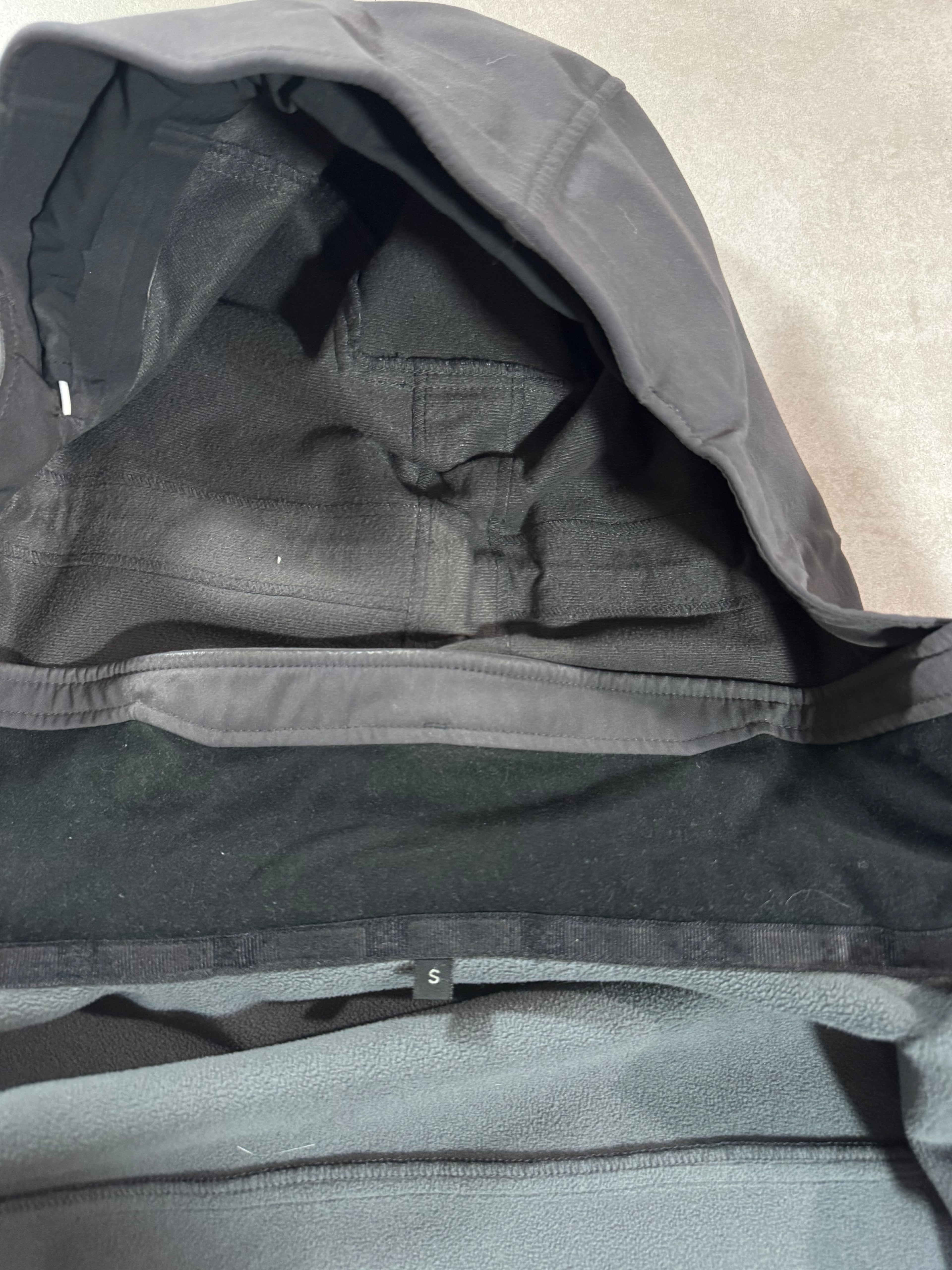 Veste alpinisme Haglöfs Recco Windstopper
YKK Dwr - Taille S