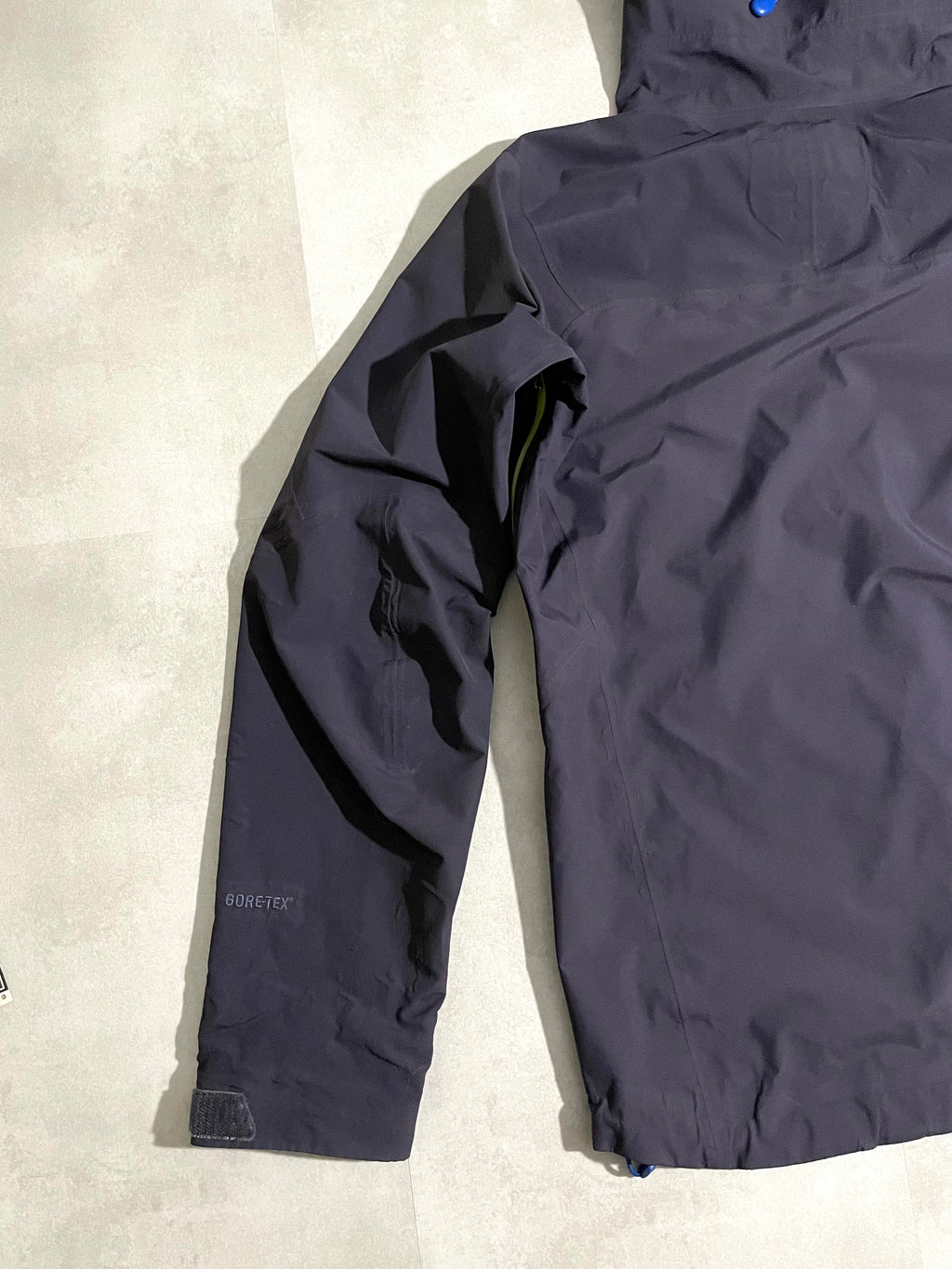 Hardshell 3L Patagonia Triolet
GoreTex YKK DWR - Taille S