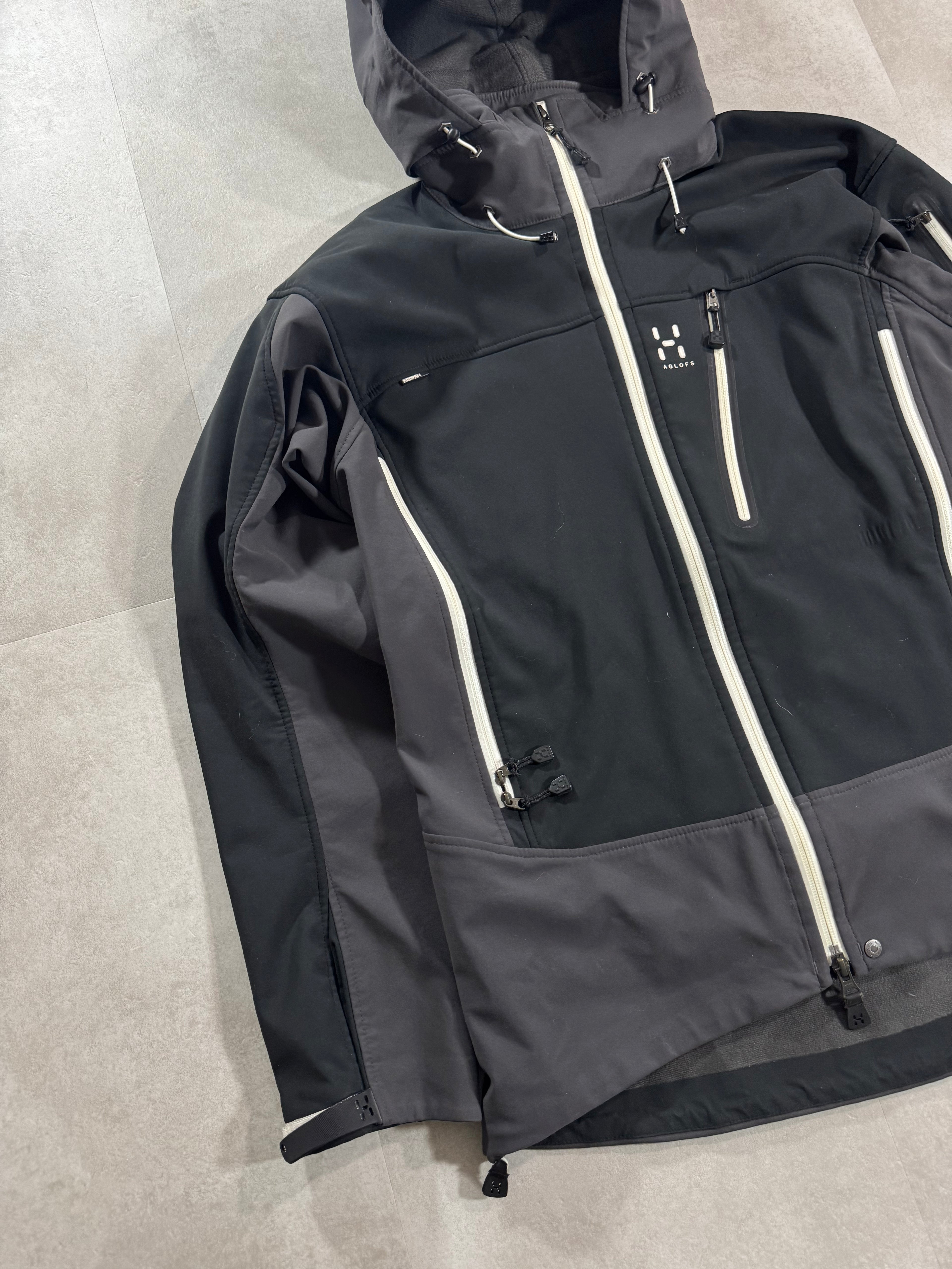 Veste alpinisme Haglöfs Recco Windstopper
YKK Dwr - Taille S