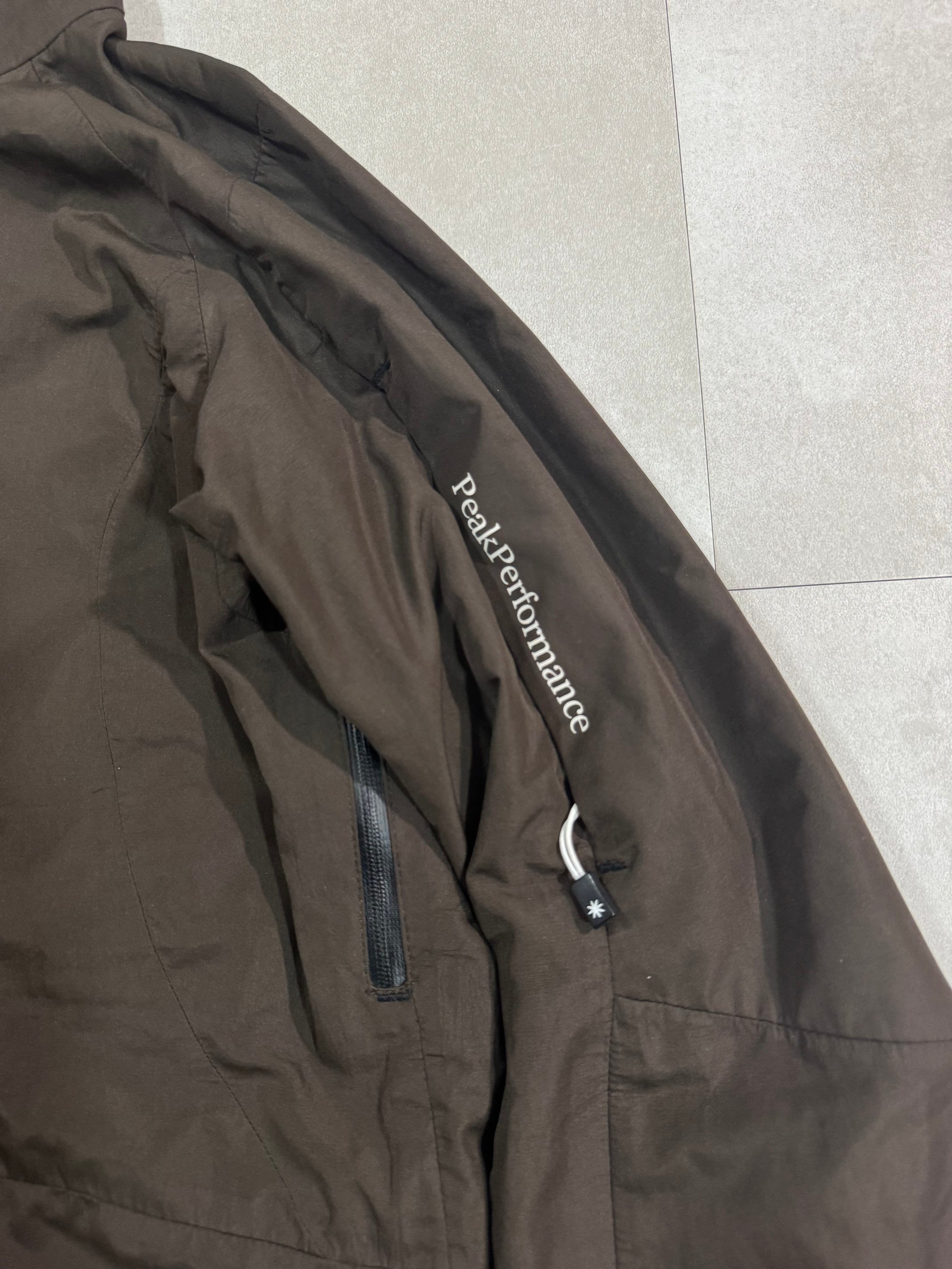 Hardshell 3L Peak Performance
BlackLight R&D DWR - Taille S