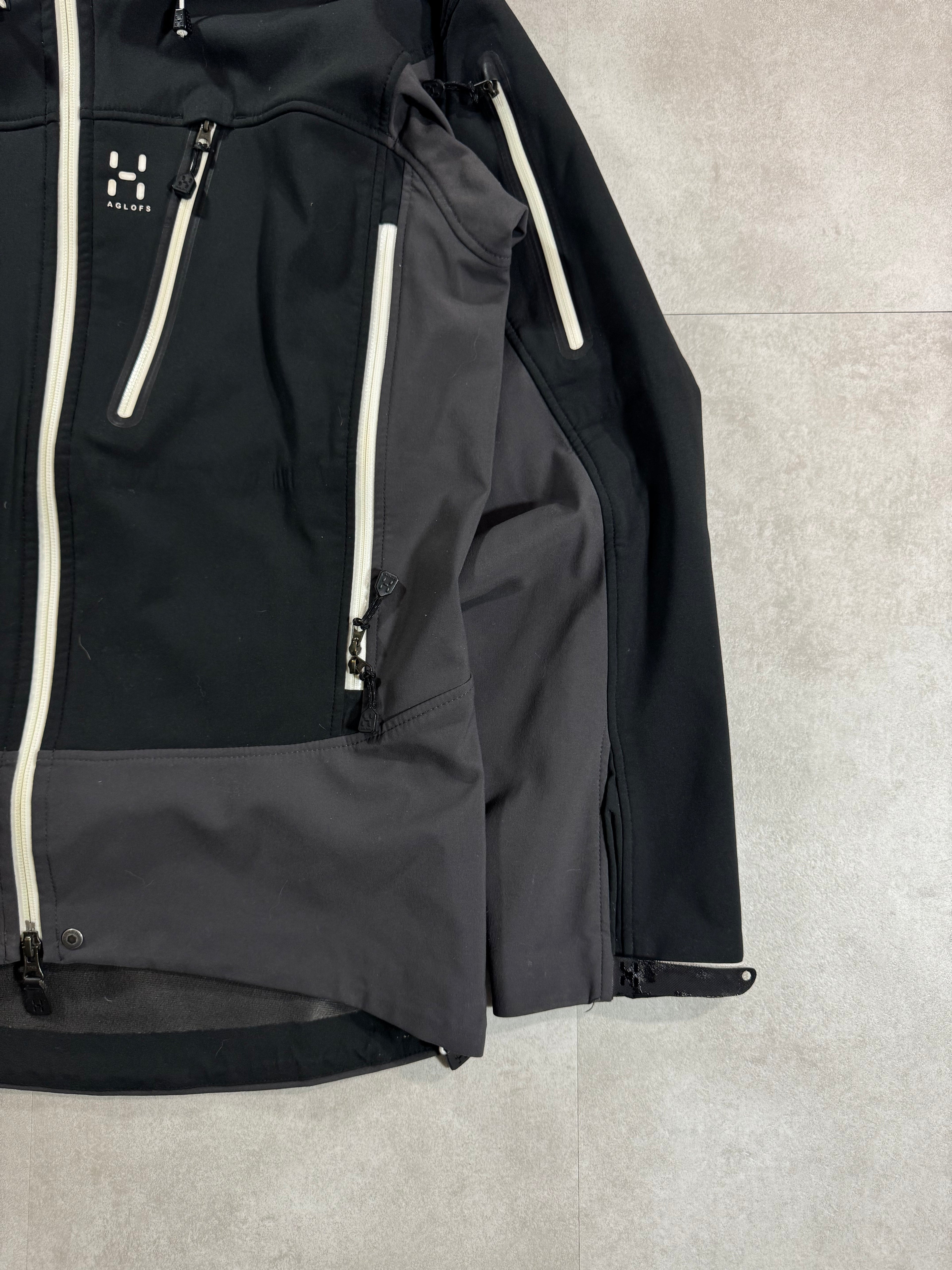 Veste alpinisme Haglöfs Recco Windstopper
YKK Dwr - Taille S