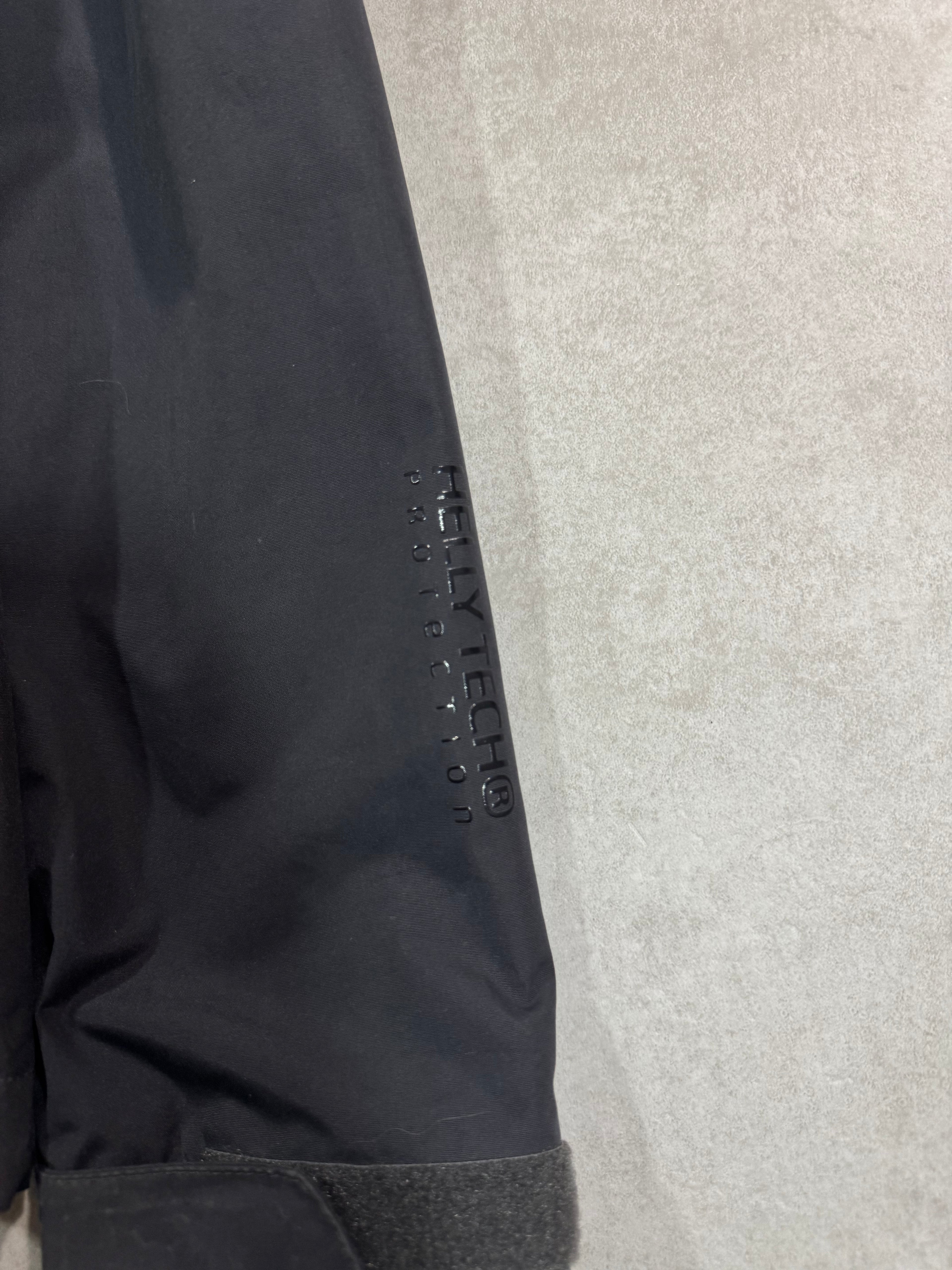 Hardshell 2,5L Helly Hansen
HellyTech Protection YKK - Taille
S