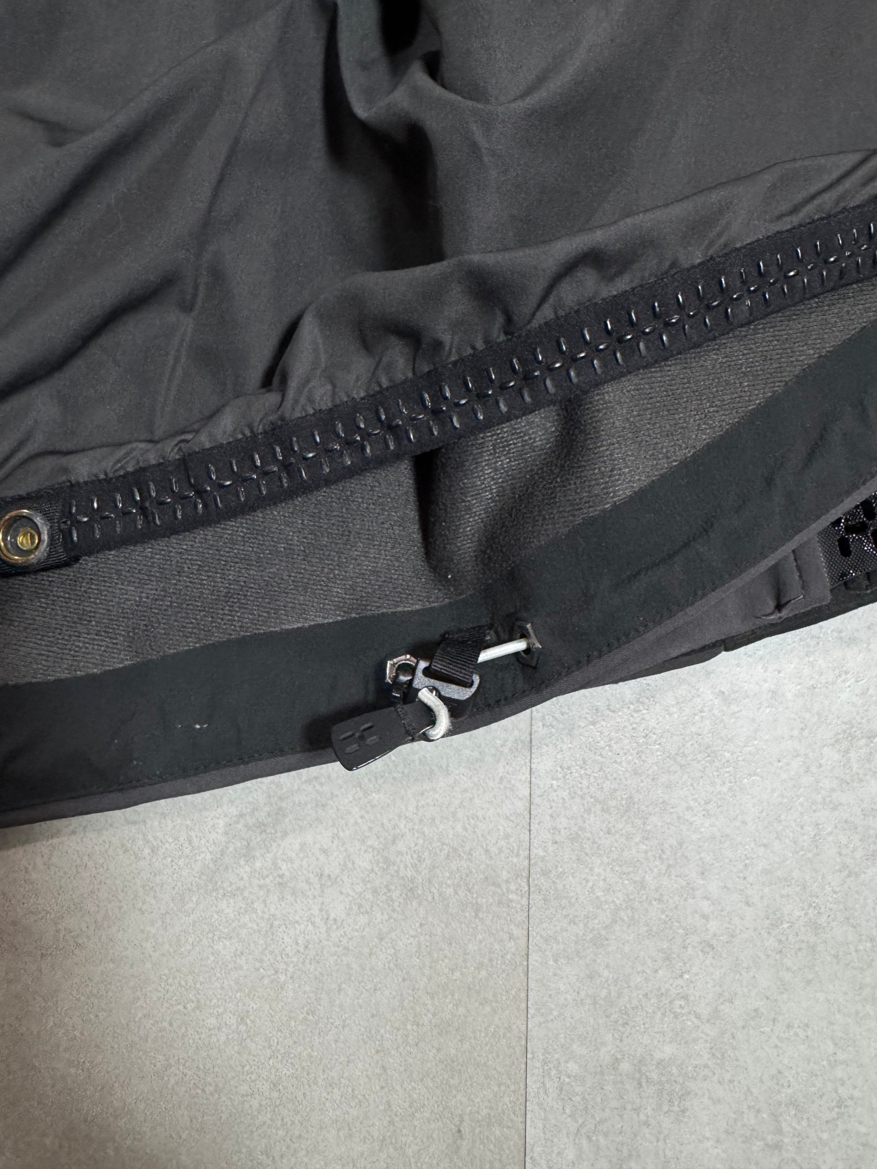 Veste alpinisme Haglöfs Recco Windstopper
YKK Dwr - Taille S