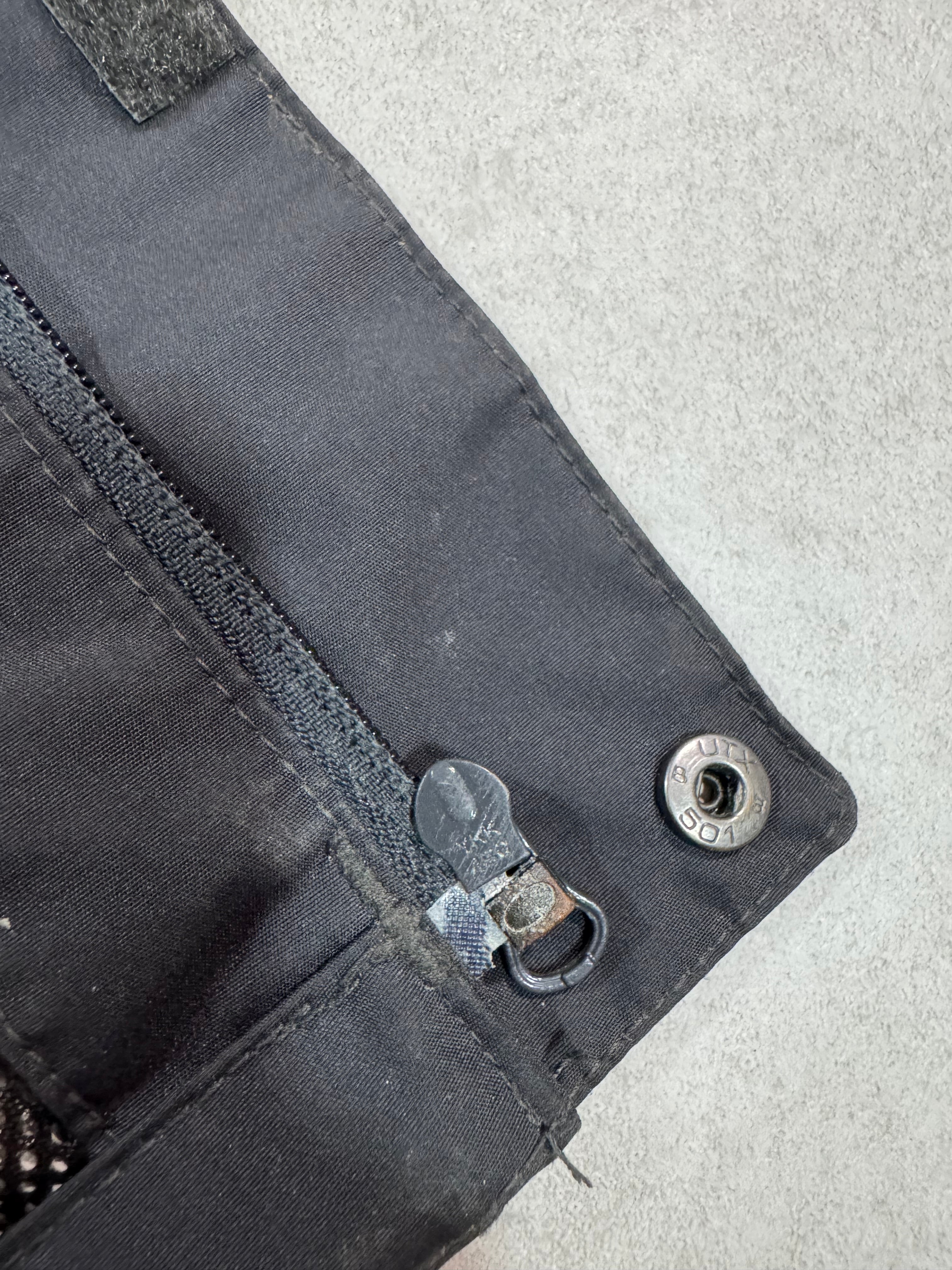 Hardshell 2,5L Helly Hansen
HellyTech Protection YKK - Taille
S