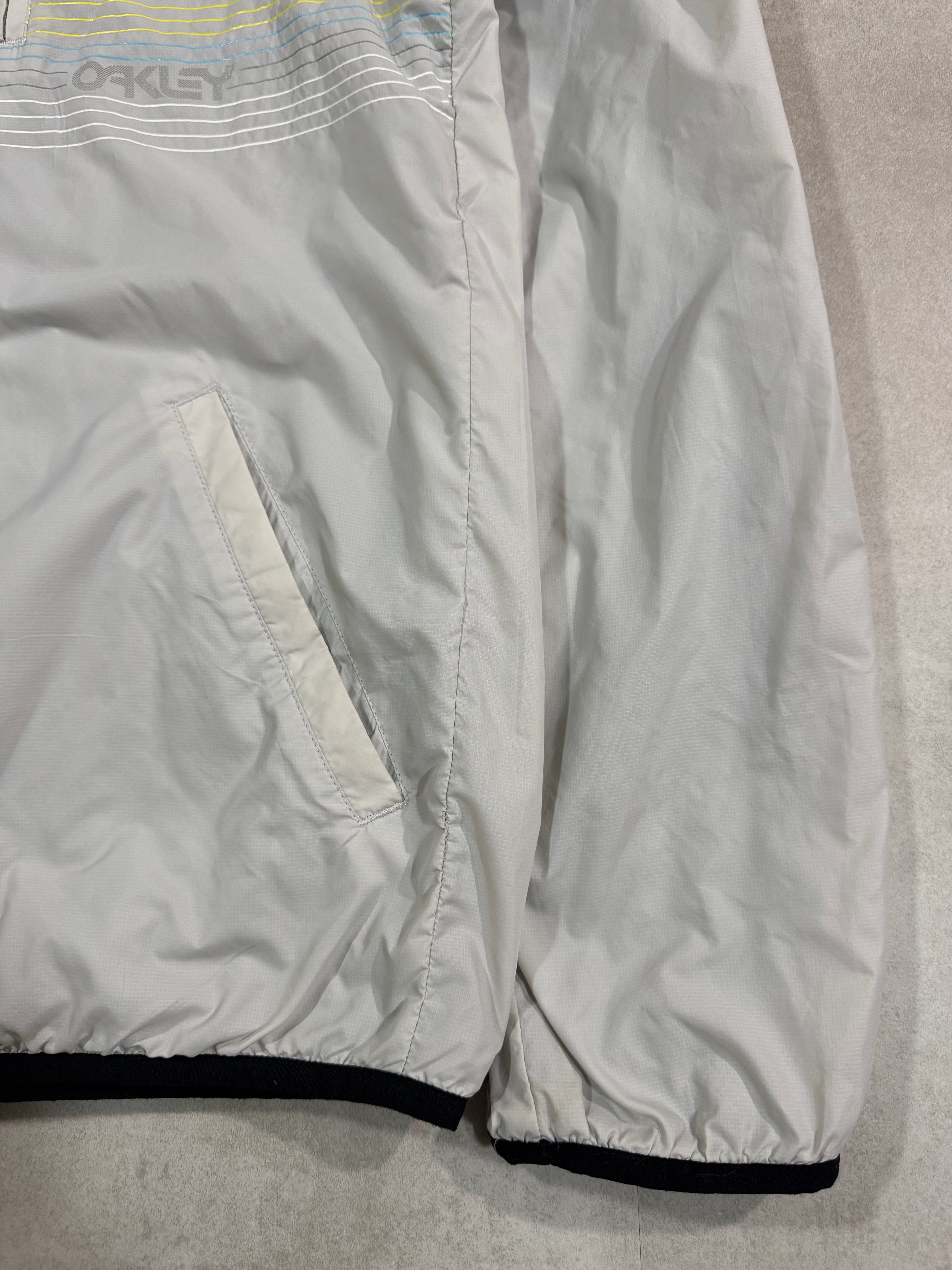 Veste imperméable et coupe vent
Oakley - Taille S