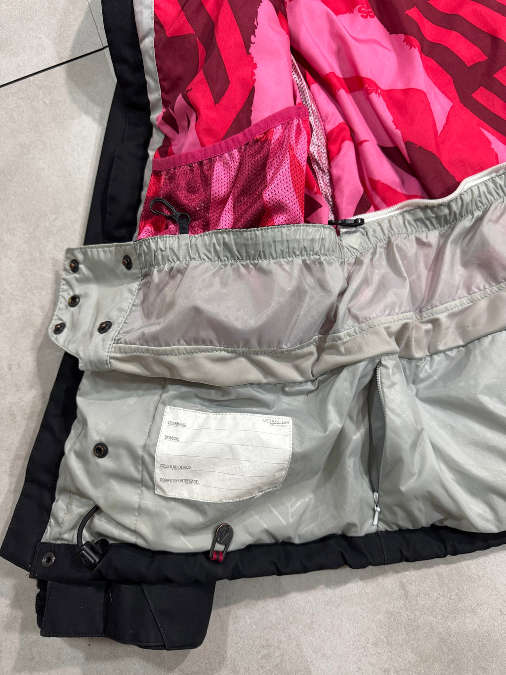 Veste de ski et snowboard Volcom
YKK Vislon Thermonite - Taille M