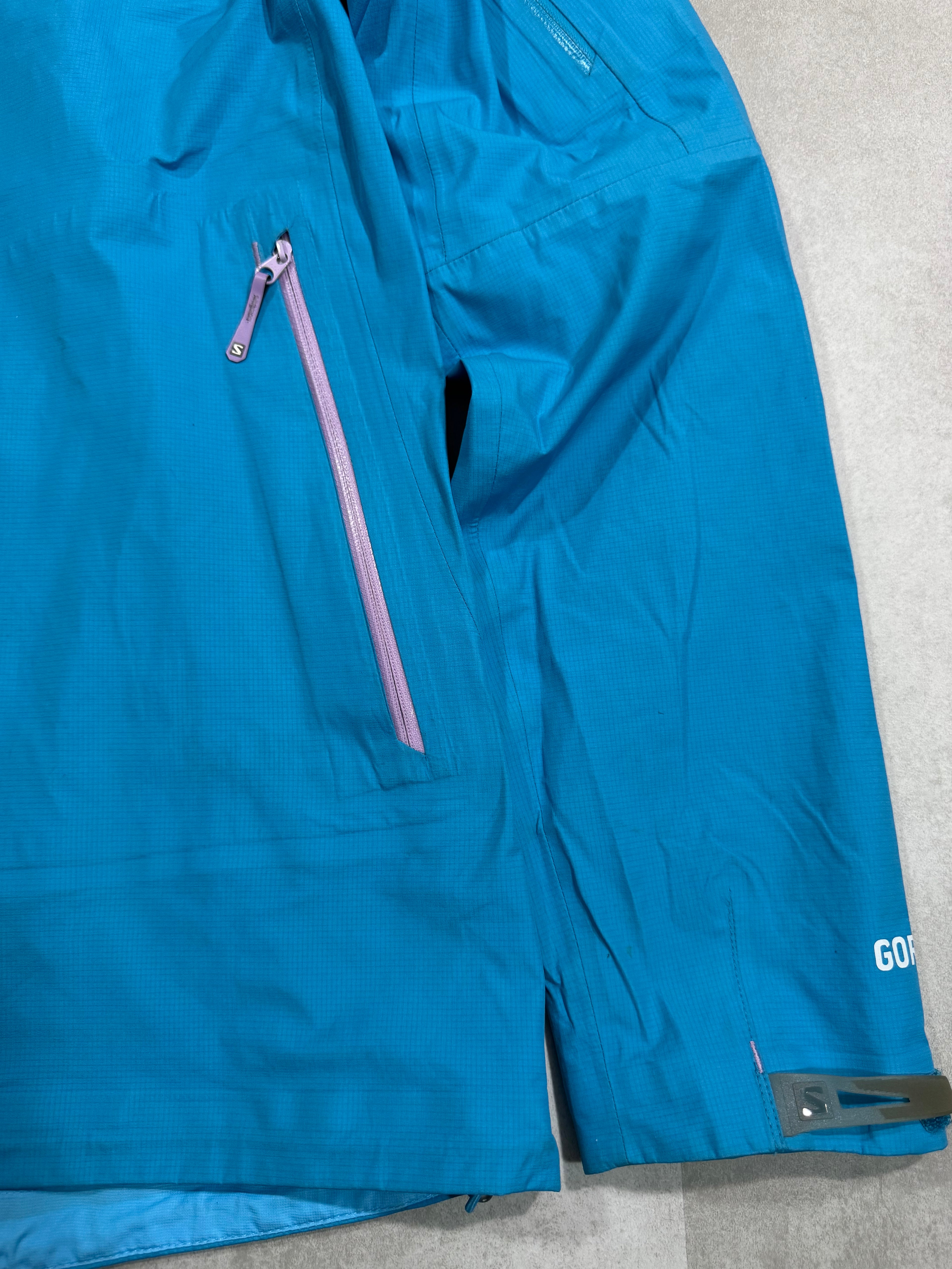 Hardshell 3L Salomon GoreTex
YKK - Taille L