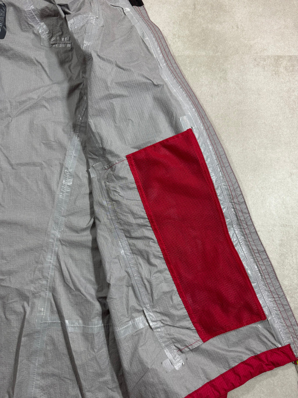 Hardshell 2,5L Millet MTK Séries DryEdge YKK DWR - Taille L