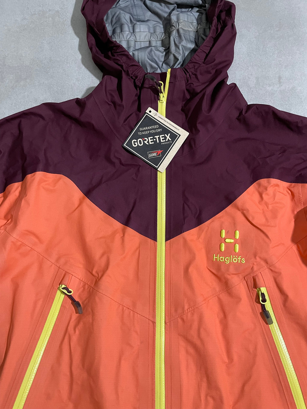 Hardshell 3L Haglöfs GoreTex LIM
Ykk - Taille Xs