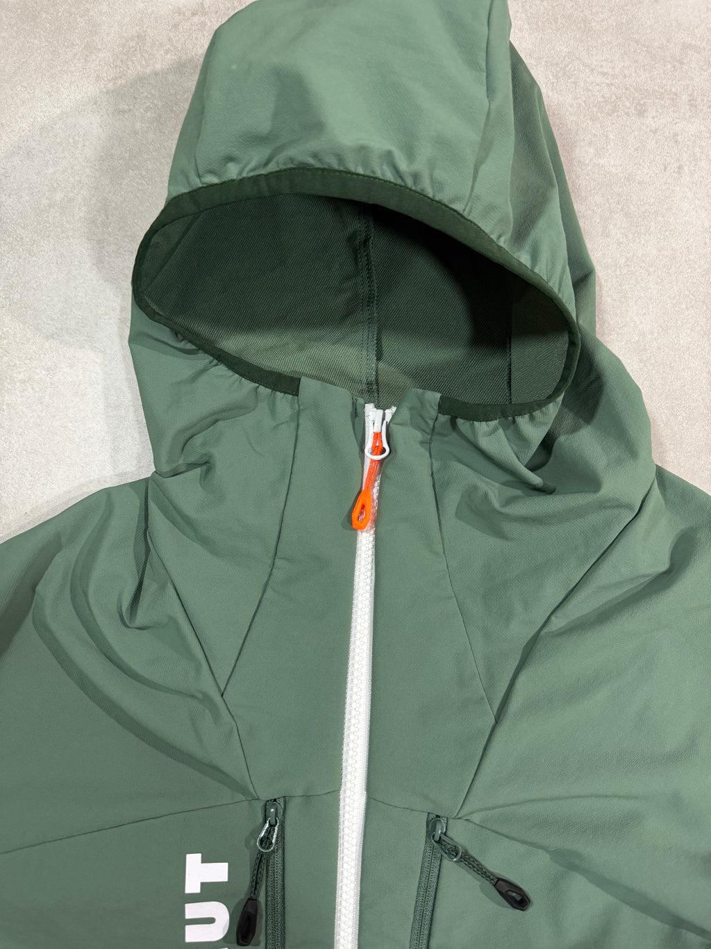 Veste Mammut Aenergy SO
Homme Hybrid Hooded Jacket
DWR YKK Vislon - Taille M
