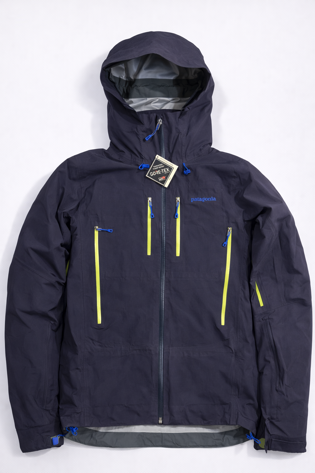 Hardshell 3L Patagonia Triolet
GoreTex YKK DWR - Taille S